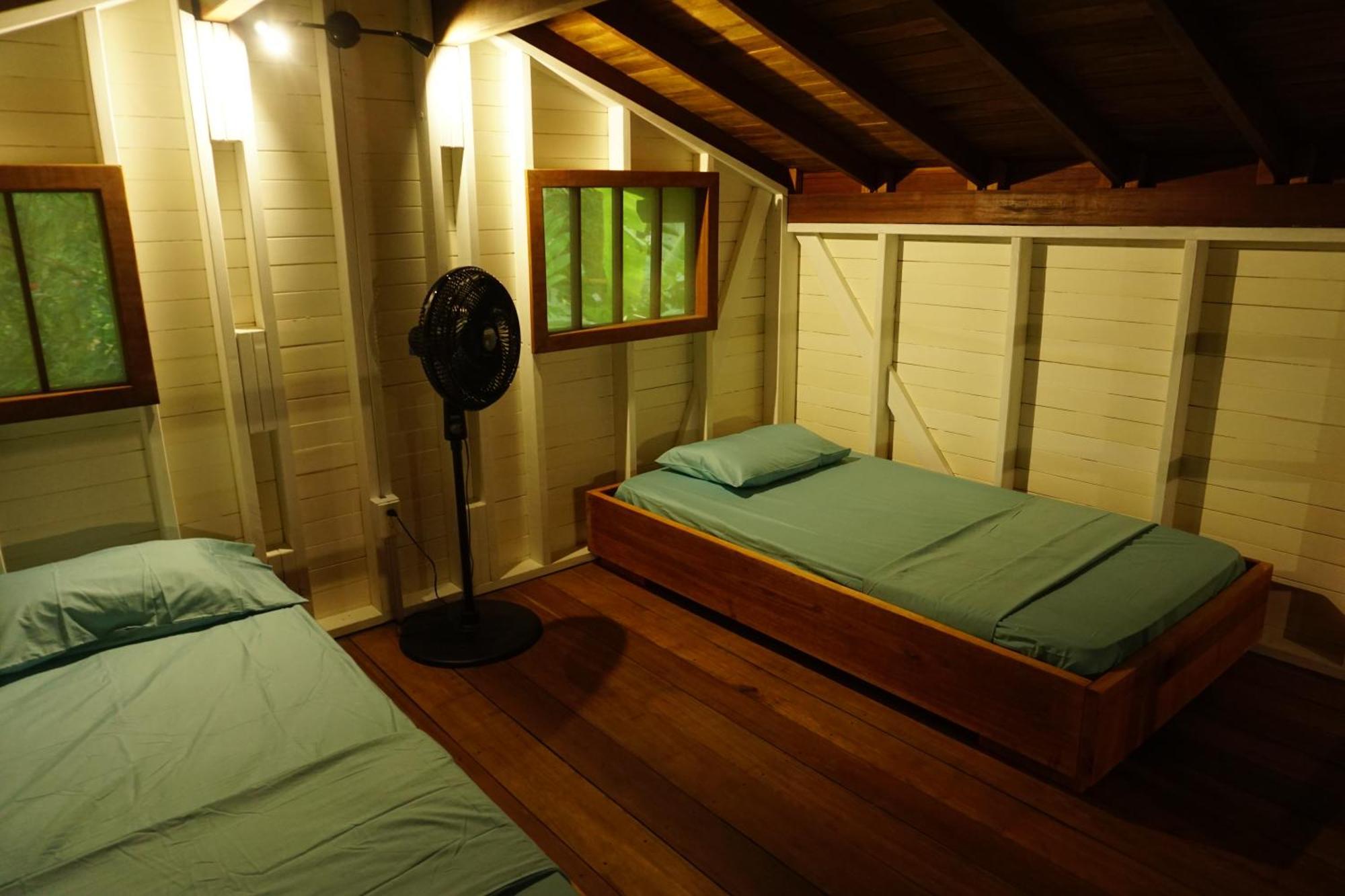 La Tarima Del Colibri Ecolodge El Valle  Oda fotoğraf